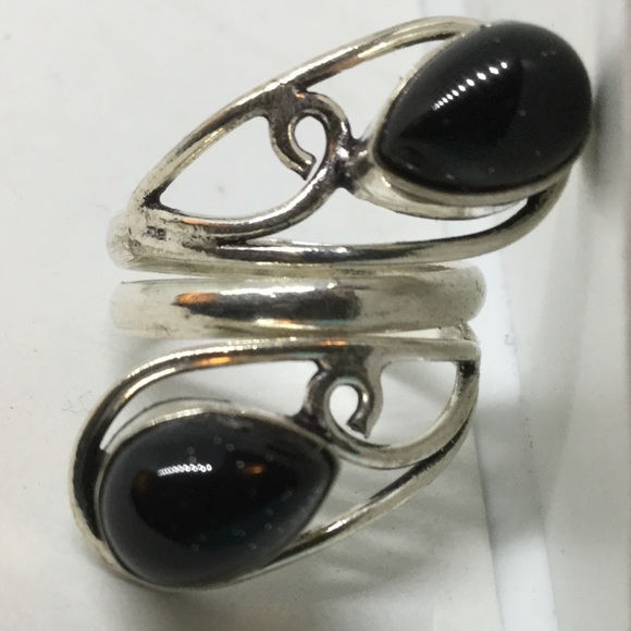 Black Onyx Silver Ring size 7 - Picture 1 of 2